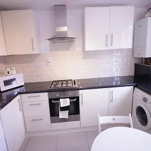 Double Near Canary Wharf 32 Homestay