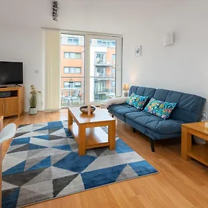  Apartment The Ocean Village, United Kingdom